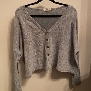 Long sleeve sweater top. Short